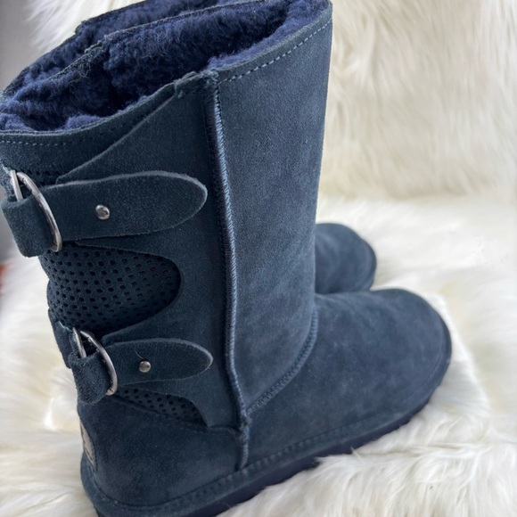 BearPaw Women's Dark Gray Winter Boots - Picture 6 of 10